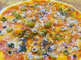 Pizza toute simple au parmesan- pâte à la semoule