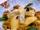 Poires au sirop vanillé- gorgonzola doux et noix