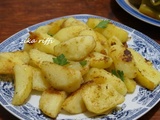 Pommes de terre à l'ail- paprika-carvi-coriandre ( tebel- carouia ) rôties au four