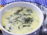 Stracciatella alla romana-soupe romaine aux oeufs- parmesan et epinards