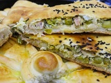 Tourte aux petits pois frais au poulet- olives et fromage- pâte à l'huile