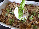 Crumble de crackers sur lit de tomates et burrata