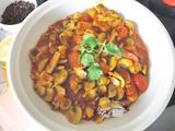 Poêlée de champignons, tomates et olives, un peu comme des champignons à la Grecque