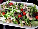 Salade de champignons, Mesclun et Roquette sauce roquefort