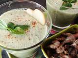 Soupe froide de concombre au lait d’amande, basilic menthe et curry