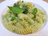 Fusilli à la crème de courgette au pesto - recette express