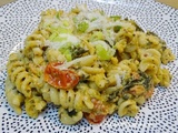 Fusilli à la feta, tomates cerises, épinards à la provençale