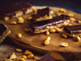Snickers maison healthy – Barre chocolatée aux cacahuètes sans gluten