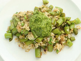 Petits pois nouveaux au pesto