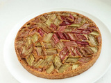 Tarte rhubarbe-noisettes