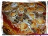 Pizza blanc de poulet, champignons et chèvre