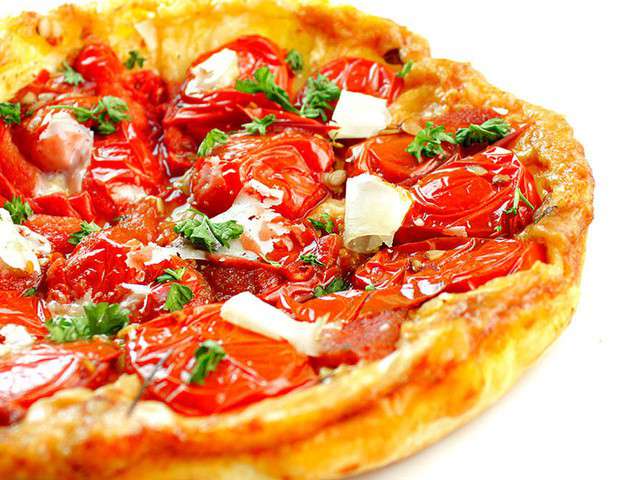 Tarte Tatin à La Tomate