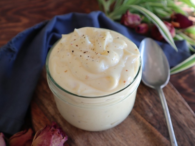 Sauce mayonnaise au miel facile et rapide : découvrez les recettes