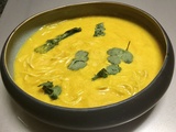 Soupe de potiron au curry et au lait de coco