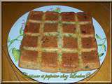 Cake aux fanes de radis, chèvre et jambon