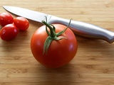Que faire avec l’eau des tomates ? Transformez ce liquide en or culinaire