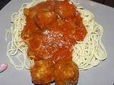 Boulettes maison et spaghetti à la tomates