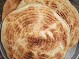 Matlou3, Khobz khmira ou khobz ettajine (pain levure) :