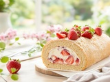 Gâteau roulé aux fraises : Une recette facile pour célébrer le printemps
