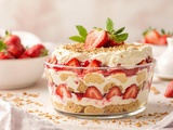 Tiramisu express aux fraises et langues de chat : l’incontournable douceur de mai