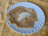 Crêpes au lait d’amandes et pomme râpée