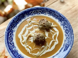 Soupe d’Halloween et ses boulettes araignées