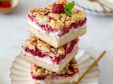Carrés crumble cheesecake aux framboises