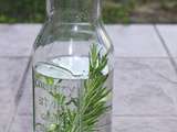 Liqueur d'herbes aromatiques (romarin ou estragon)