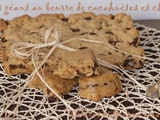 Cookie géant au beurre de cacahuètes et chocolat