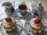 Mini victoria sponge cakes/tea time challenge #1