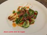Salade tiède de courgettes, asperges blanches et confit de canard