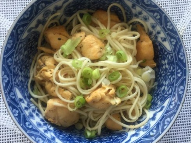 Nouilles udon au poulet et sauce asiatique douce Recette