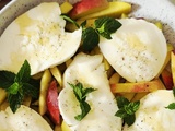 Mozzarella, pêches & menthe