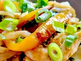 Pad See Ew (nouilles de riz sautées aux légumes & au poulet)