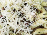 Pâtes classiques au pesto & aux lardons