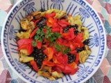 Salade de lentilles Beluga au poivron et à l'aubergine