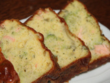 Cake aux echalotes, saumon, brocoli et graines de courge