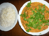 Curry de poulet fruite au lait de coco, bananes et mangue