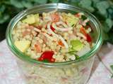 Salade de perles avocat-saumon-surimi-tomates