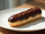 Éclair au chocolat : secrets d’un glaçage éclatant et savoureux