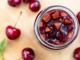 Comment rattraper une confiture de cerises trop liquide : astuces pour l’épaissir