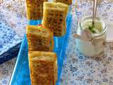 Sucettes de mini gaufres au roquefort papillon®, noisette, amande et pistache