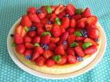 Tarte aux fraises, basilic et lilas mauve