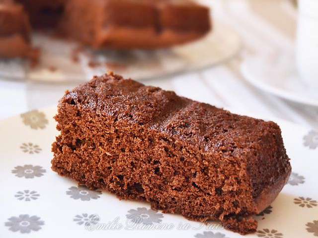 Bûche de Noël spéculoos, poire et vanille - Emilie Ramène sa Fraise