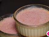 Oeufs au lait de coco et poudre de biscuits roses de Reims