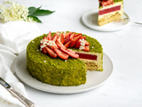 Entremets fraises pistache
