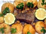Lham bel khoukh ou croquettes de pommes de terre farcis en sauce