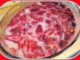 Clafoutis aux fraises gariguettes et rose