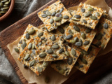 Crackers rustiques aux graines de courge