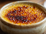 Crème brûlée à la vanille, cassonade craquante minute